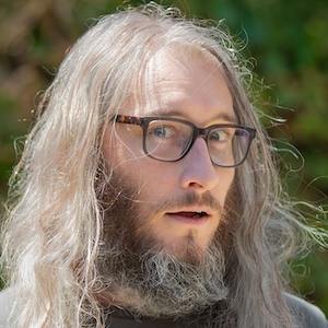Chris Lyne