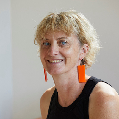 Esther Cahill-Chiaroni